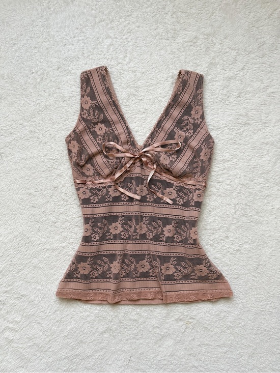 Charlotte Russe Tops - Ethereal Vintage 90s Charlotte Russe feminine laced top